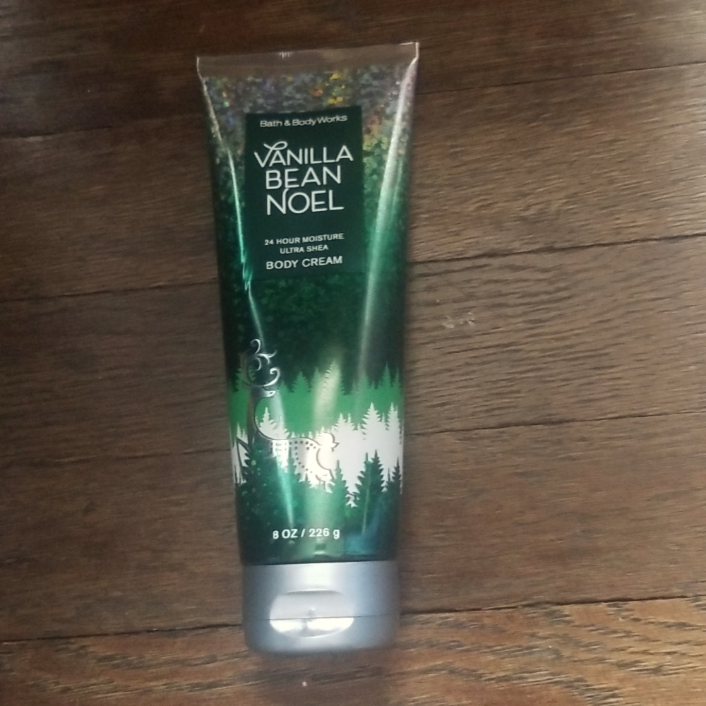 Bath& Body works Vanilla Bean Noel Body Cream